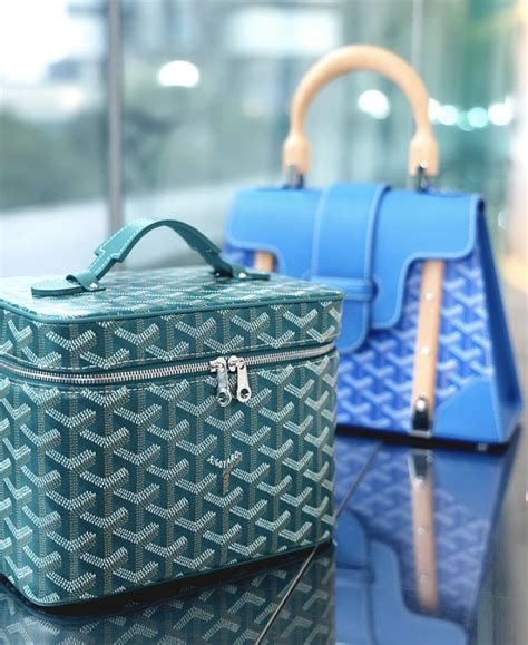 goyard bag vanity|Goyard muse vanity case.